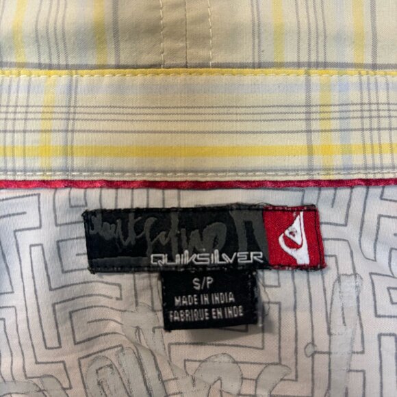 Quiksilver Button up - Picture 2 of 4